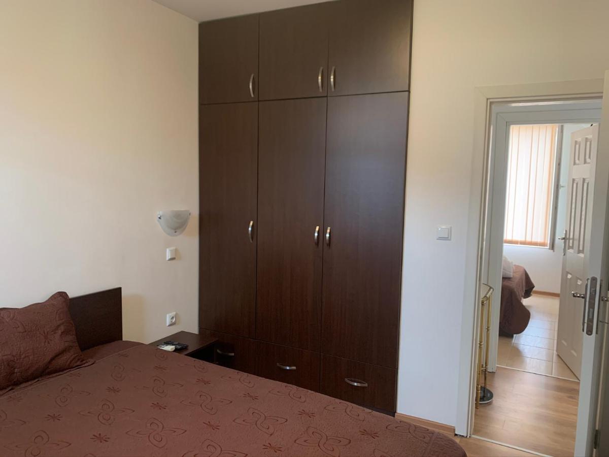 Marina Bay Apart Saint Vlas Sveti Vlas Exterior photo