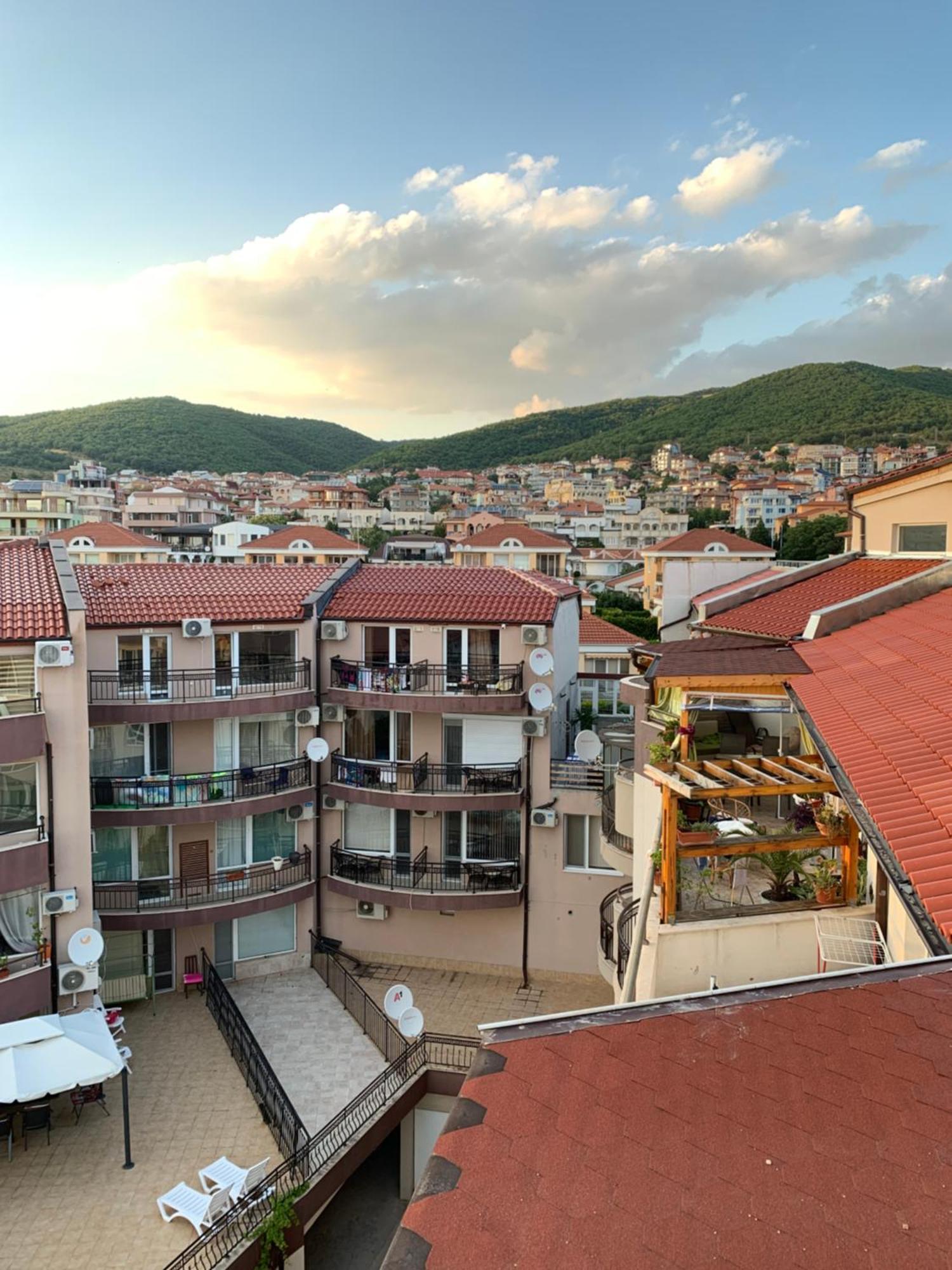 Marina Bay Apart Saint Vlas Sveti Vlas Exterior photo